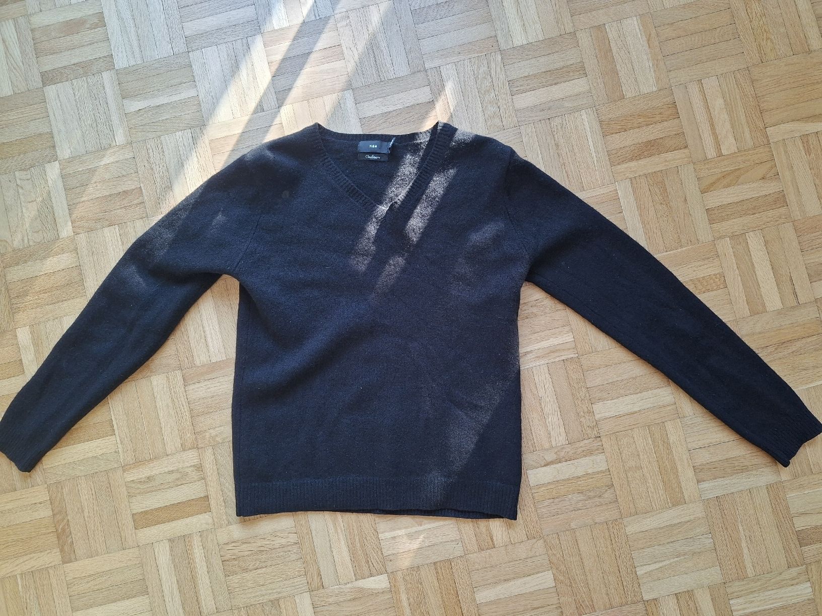 H&M Maglioni & Felpe: Schwarzer Kaschmirpulli – Usato da Zürich venduto da Nadsh