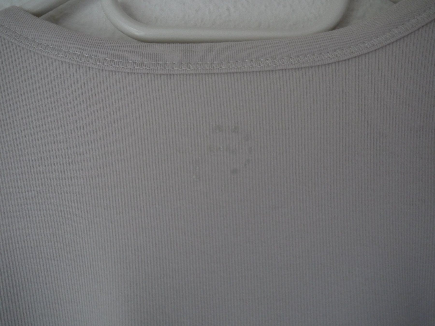 Marc Cain T-shirt: Marc Cain T-Shirt – Usato da Hagendorn venduto da Blaf 2