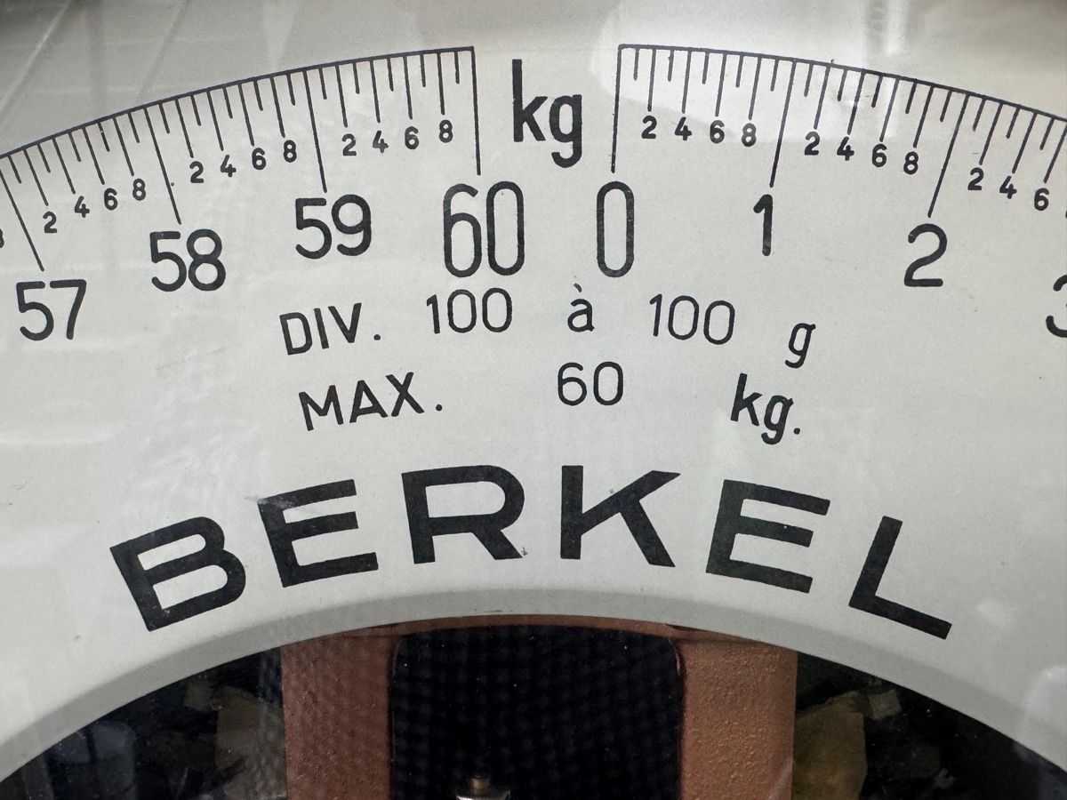 Berkel Waagen und Gewichte: Berkel Waren-Waage in gutem Zustand. – Gebraucht aus Allschwil von ILLUGO 5