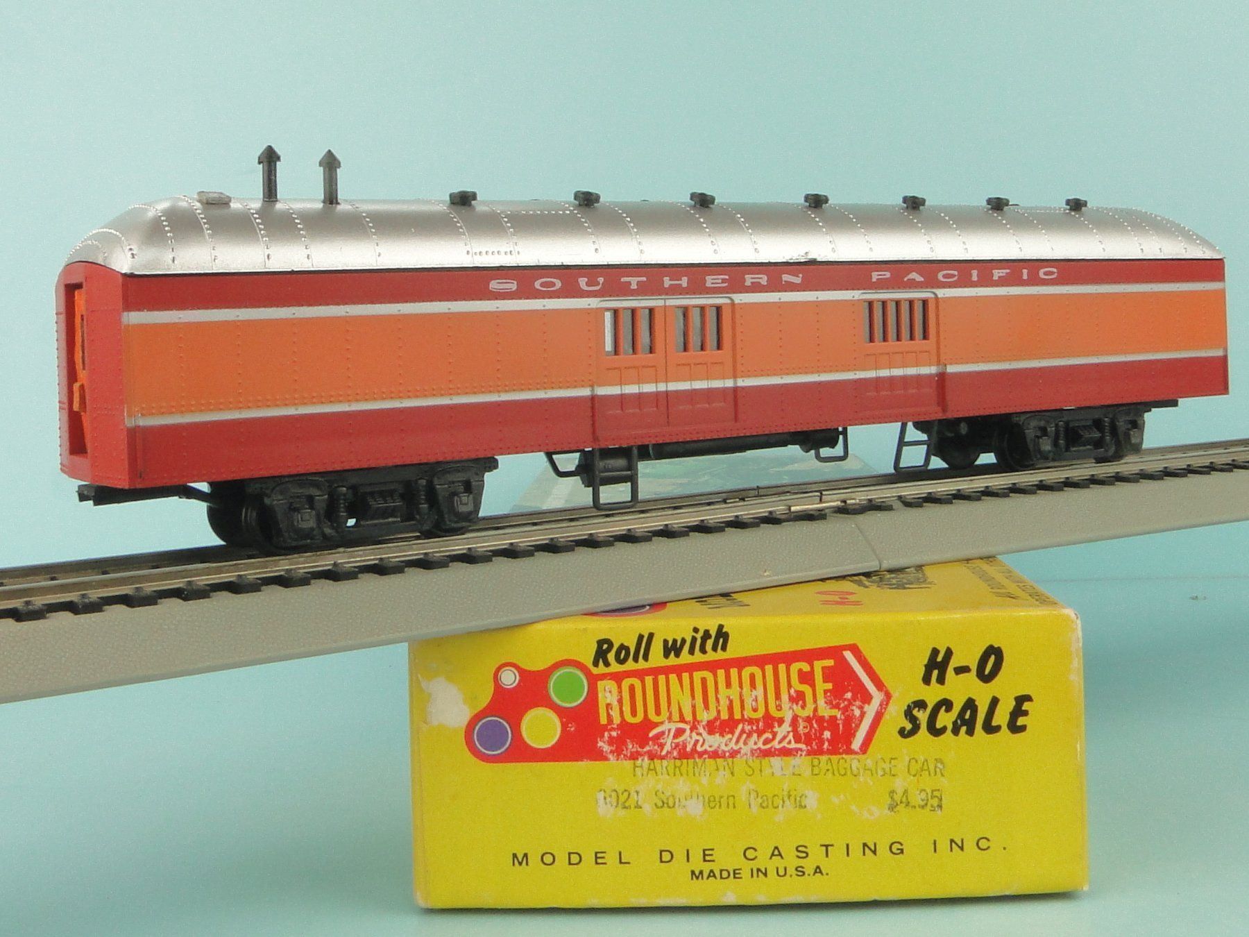 Modellini di ferrovie: Roundhouse H0 SP Baggage – Usato da Bülach venduto da cann11