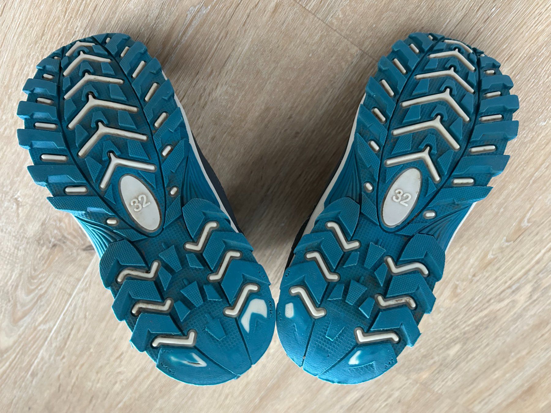 Scarpe per ragazzi: Winterstiefel, Grösse 32 – Usato da Zumikon venduto da meter03 4