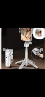 Neuer Selfiestick mit Zubehör! 