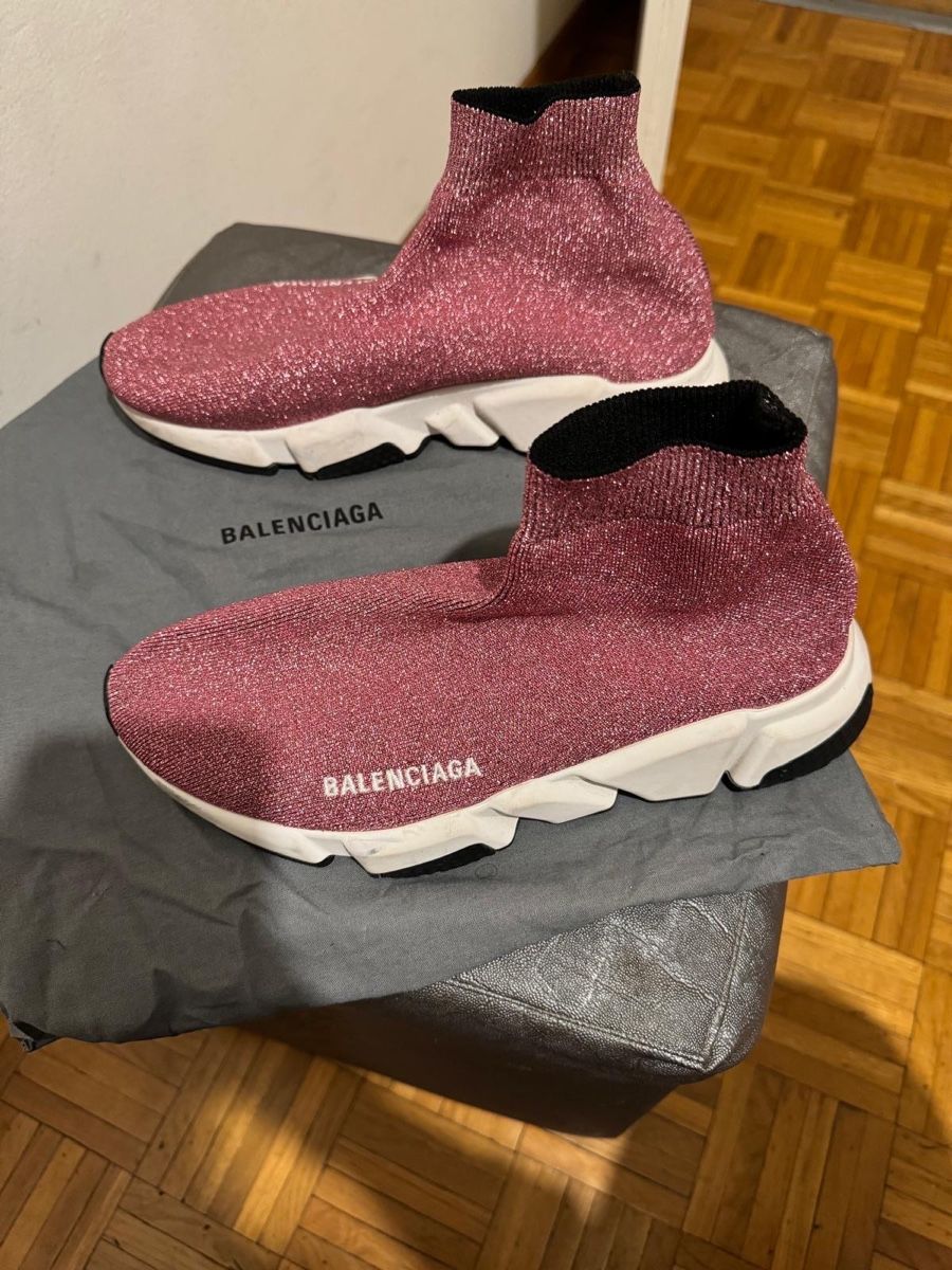 Balenciaga Scarpe da donna: Balenciaga Speed Trainer Rose – Nuovo (secondo la descrizione) da Chêne-Bougeries venduto da sor_9rzp 2