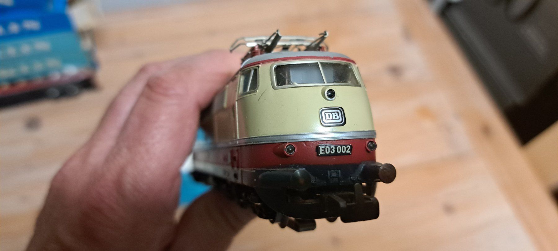 Märklin Modellini di ferrovie: Märklin TEE Lok – Usato da Urdorf venduto da Canyamel1 4