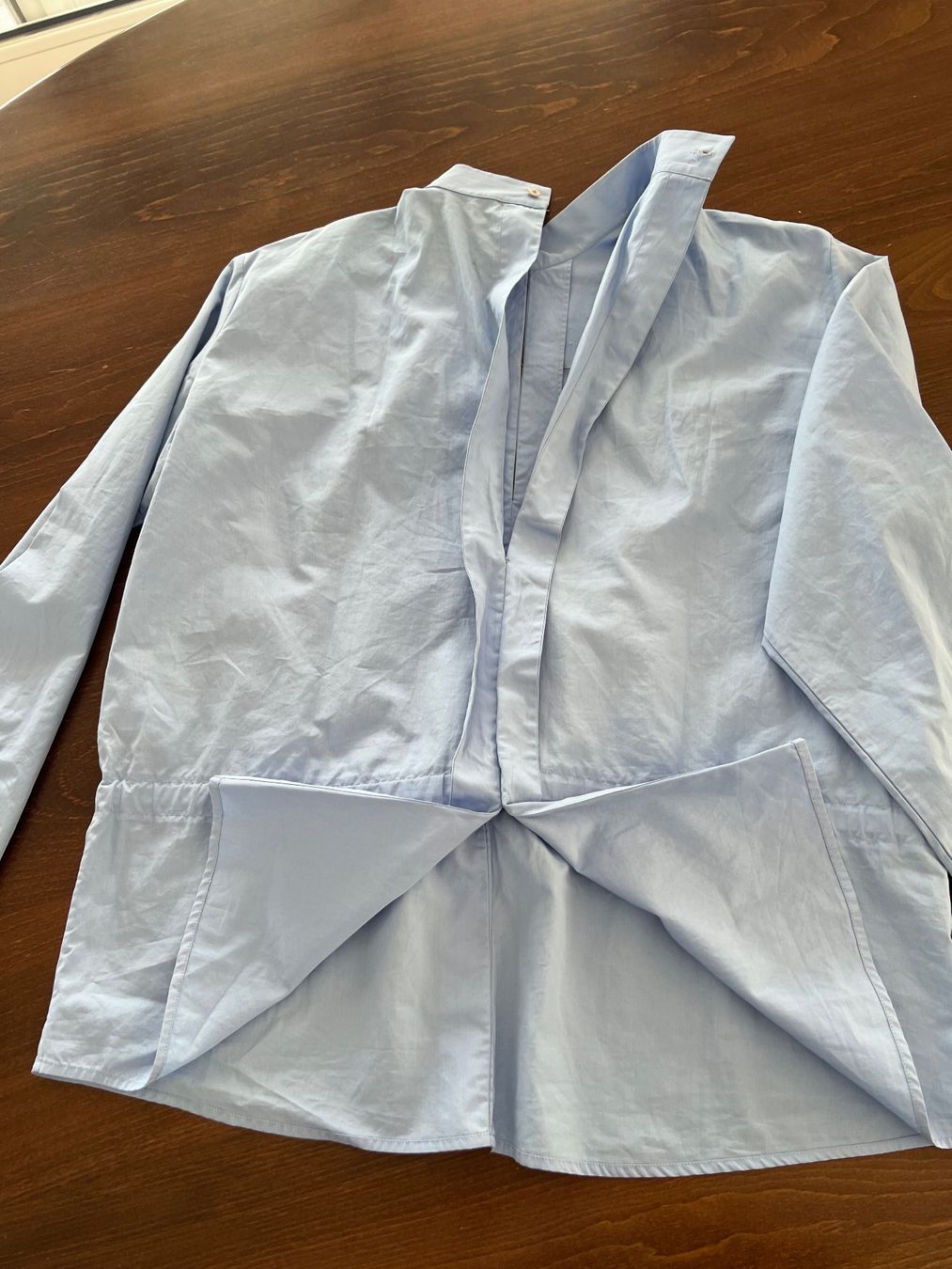Jil Sander Blusen: Jil Sander- Bluse hellblau mit Kordelzug Gr. 40 – Gebraucht aus Ebmatingen von Mistelu 3