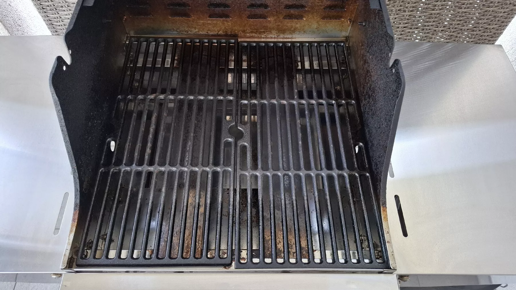 Griglie: Gasgrill – Usato da Volketswil venduto da Guefue 2