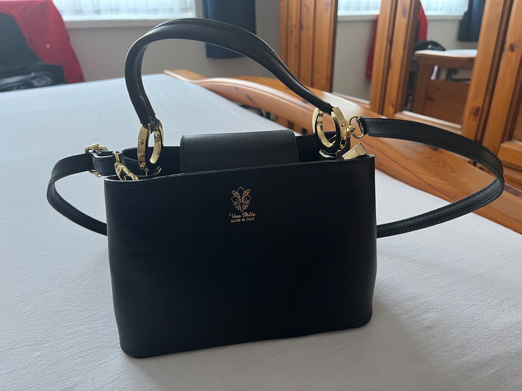 Borse da donna: Damen Handtasche schwarz Leder – Usato da Jona venduto da Flexer02