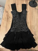 Schwarzes Abendkleid