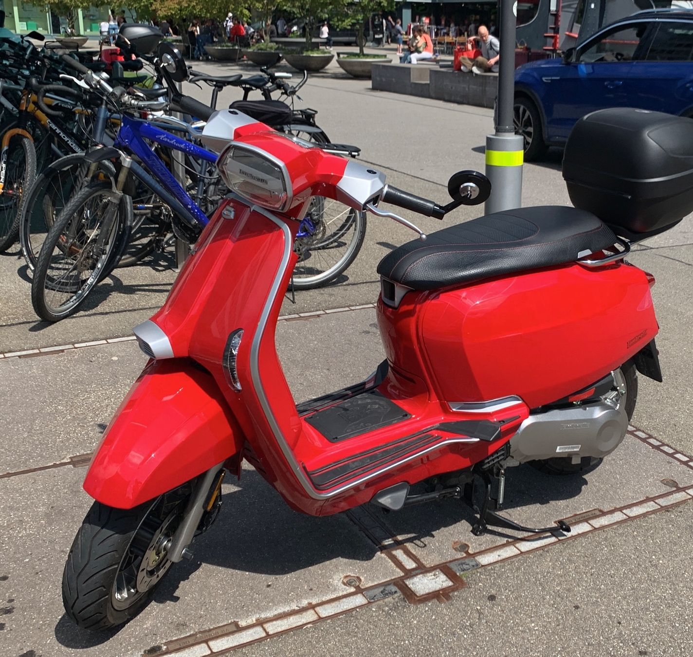 Scooter: LAMBRETTA V125 Special Flex (Roller) mit Zubehör (wenig km) – Usato da Arbon venduto da blueorange 1