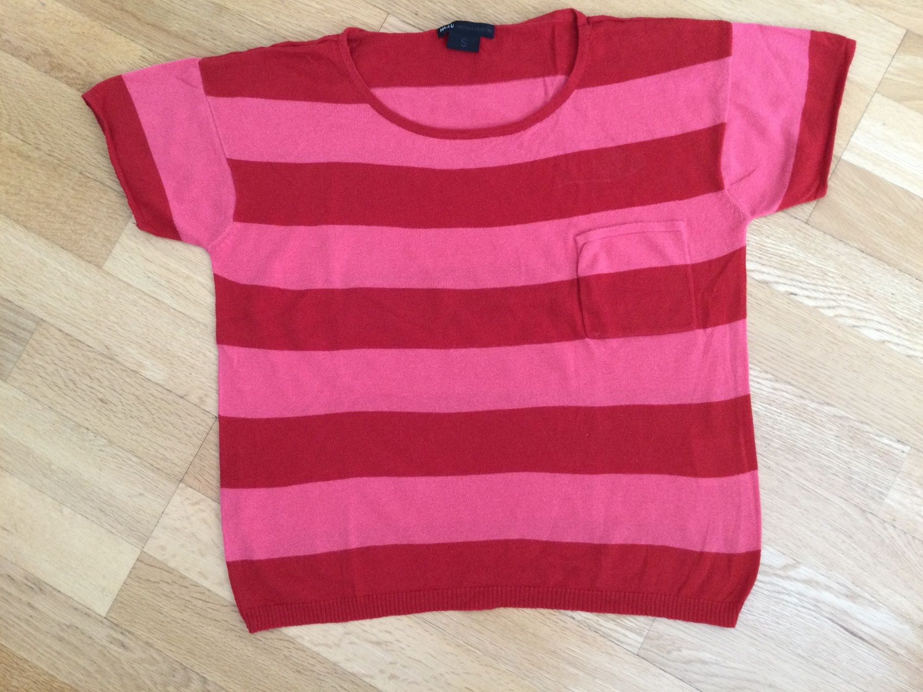 Blusen, T-Shirts & Tops: T-Shirt Tricot S – Gebraucht aus Zürich von Janakpur 1