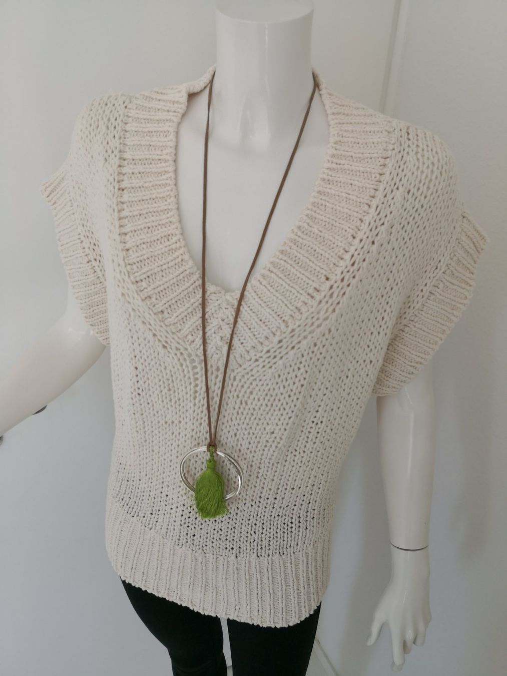 Massimo Dutti Maglioni & Felpe: 🤩MASSIMO DUTTI KURZARM STRICK-PULLOVER ECRU – Usato da Olten venduto da Naja-Twins-Twins 6