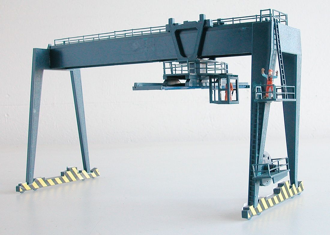Modelleisenbahnen: Container-Kran zu Spur H0 – Gebraucht aus Oberwil BL von Klang