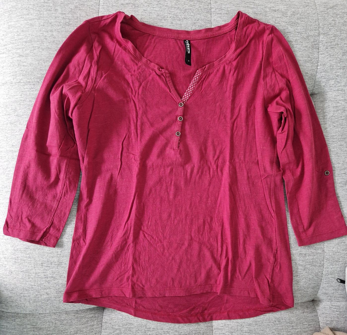 Lotti di vestiti: 3er Set Damen Oberteile – Usato da Rebstein venduto da Ajs_Toy_Palast_1 5