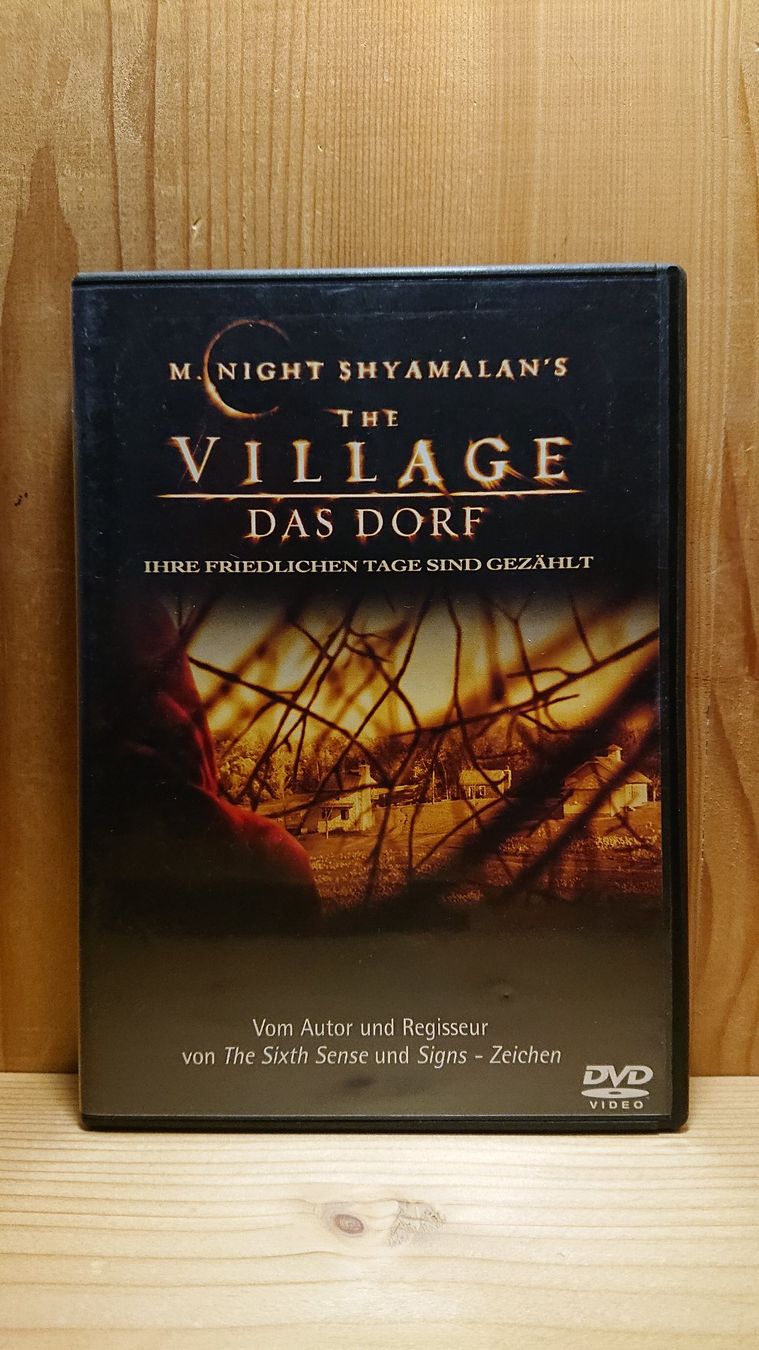 Tutti i DVDs: THE VILLAGE Das Dorf DVD mit Joaquin Phoenix – Usato da Wilderswil venduto da Exebub