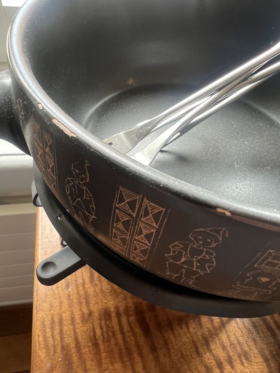 Kuhn Set di piatti: Fondue Caquelon + 4 Teller – Usato da Zürich venduto da Sarah552 2
