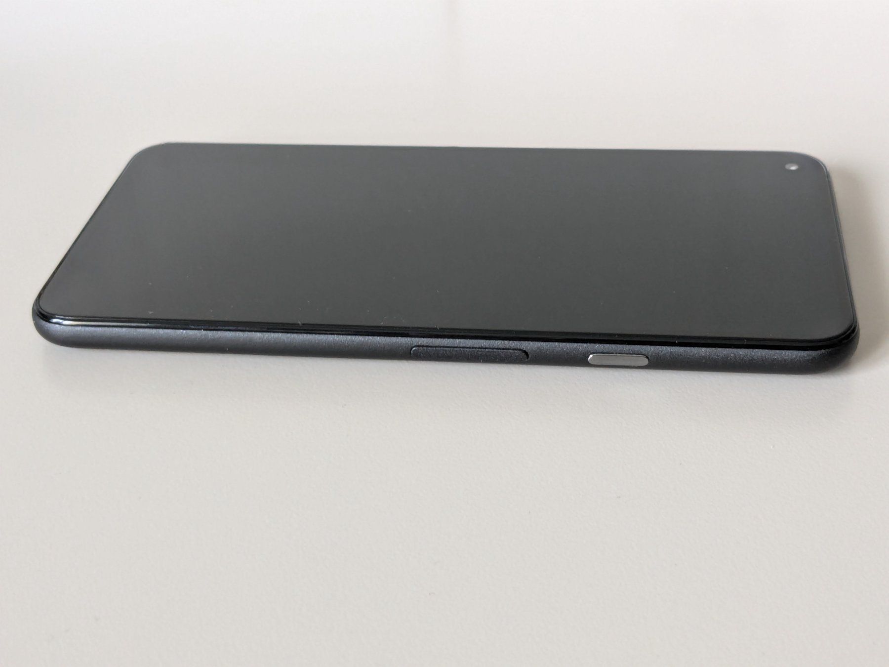Google Telefoni cellulari / Smartphones: Google Pixel 5 Black 128GB - GD1YQ with Box – Usato da Grenchen venduto da gabifp 3