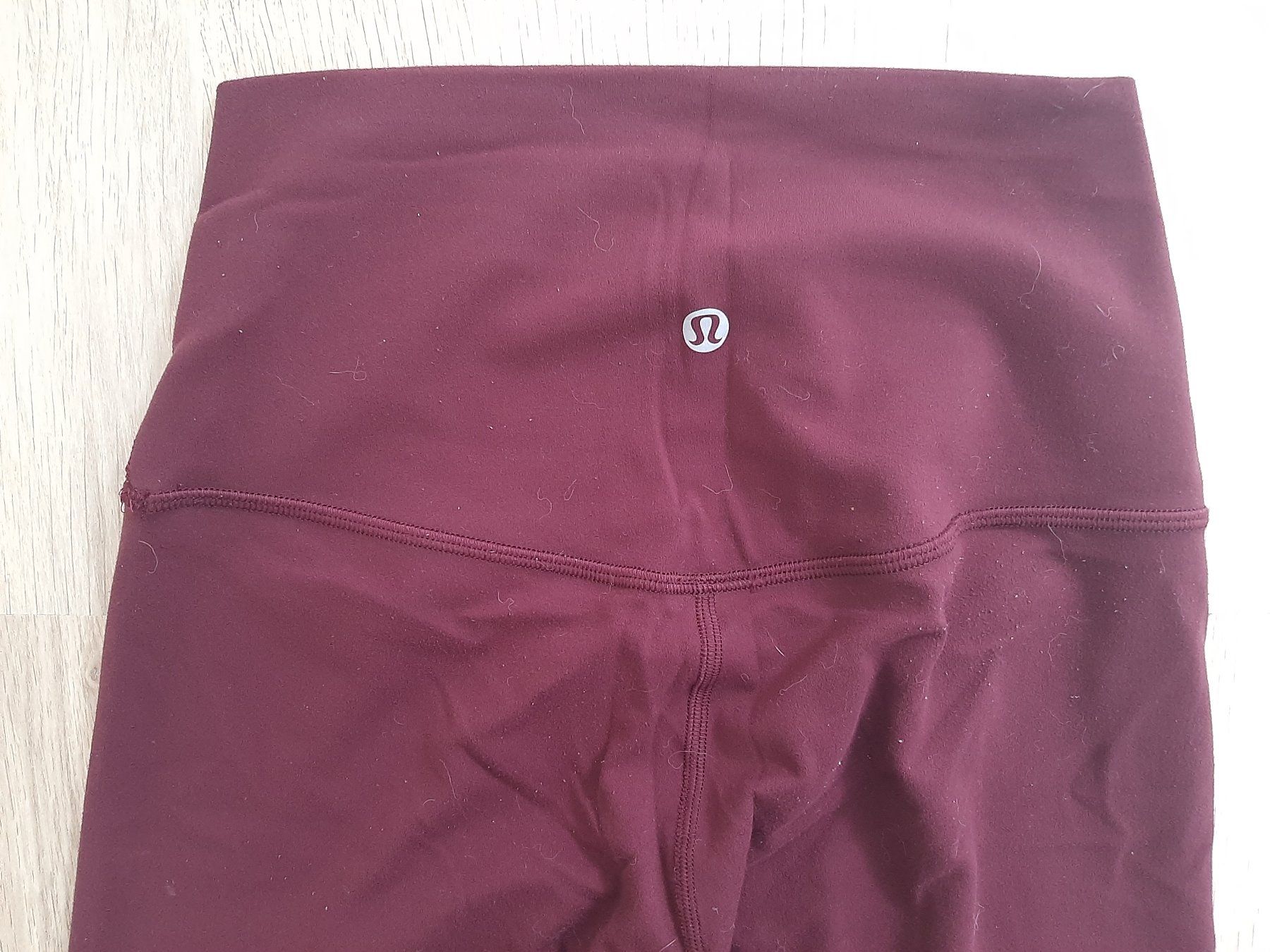 Lululemon Leggings: Lululemon Align leggings 4 – D'occasion à Fribourg par metalhands 1
