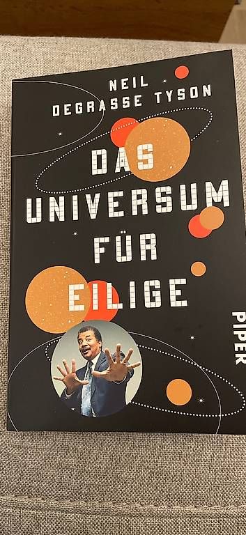 Libri: Buch Das Universum für Eilige – Nuovo (secondo la descrizione) da Weinfelden venduto da martiini1.0