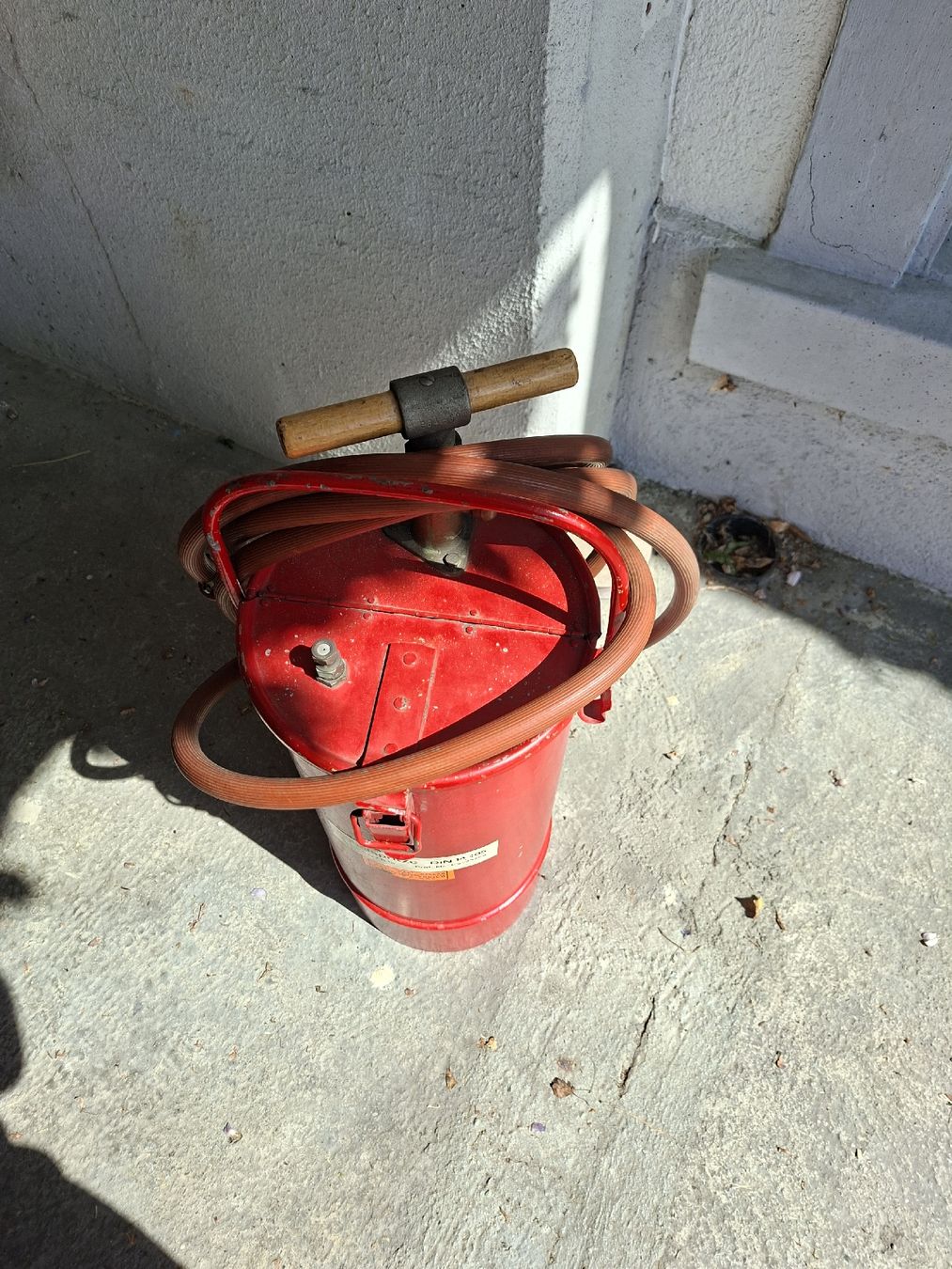 Feuerlöscher: Feuerlöscher alt – Gebraucht aus Morschach von stoos65 1