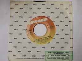 Vinyl Single Willie Nelson Don't You Ever Get Tired jukebox