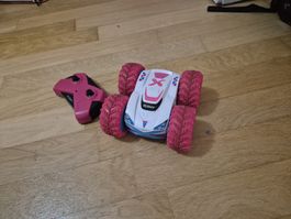 Pinkes ferngesteuertes Auto