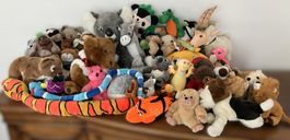 Riesen-Kuscheltier-Sammlung