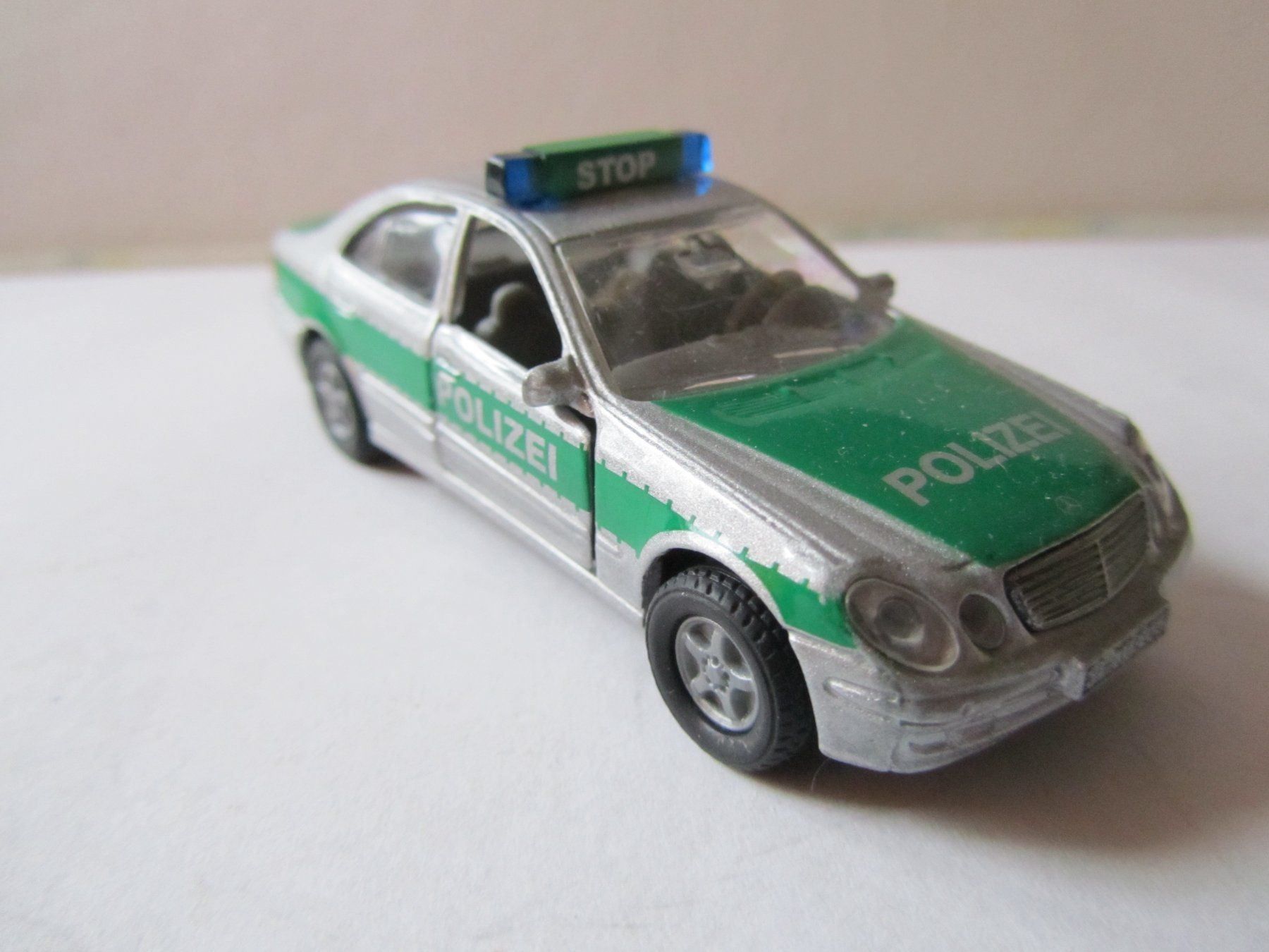Siku Modellini d'auto: Mercedes Benz E 500, Siku – Usato da Weiningen ZH venduto da dietsch57 1
