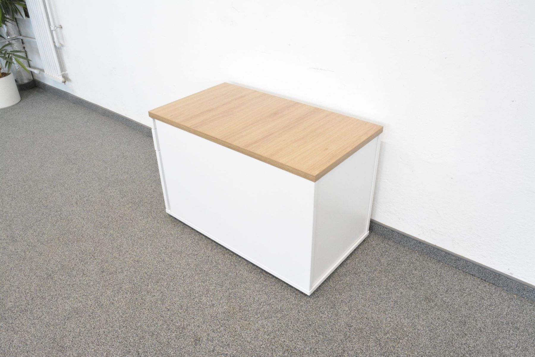 Banconi: Haworth Mobile Storage Roll-Korpus Weiss-Eiche – Usato da Schönenwerd venduto da mcofficeshop 4