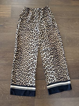 Hose H&M Leopardenmuster weit geschnitten Grösse S