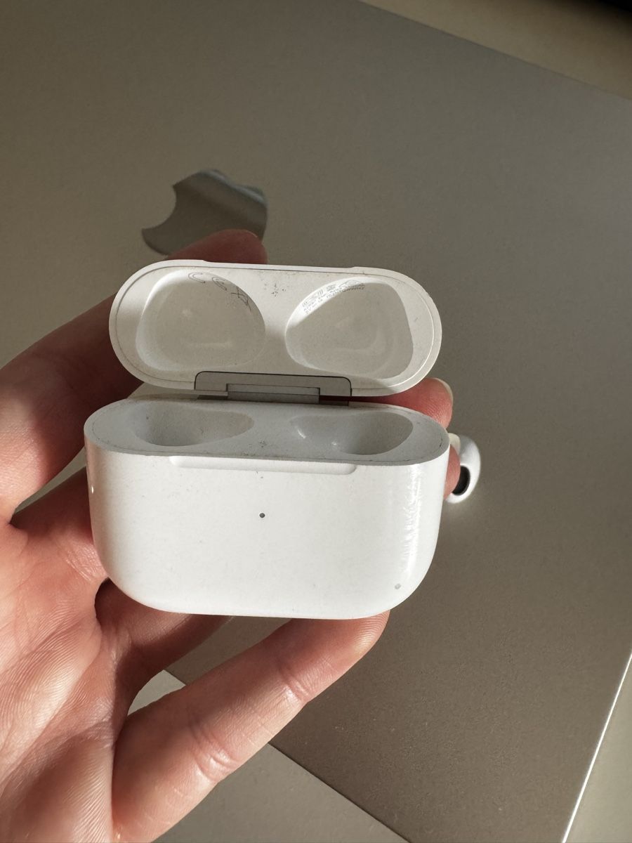 Apple Kopfhörer: Air Pods 3 inkl. Case – Gebraucht aus St. Gallen von mic_y2tq 3