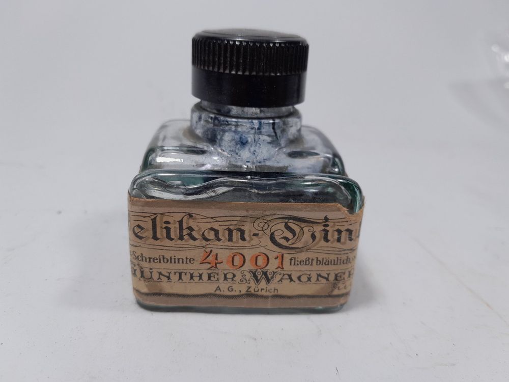 Altes antikes vintage Tintenfass von Pelikan Tinte (Gebraucht) in Männedorf für CHF 15 – mit Lieferung auf Ricardo kaufen