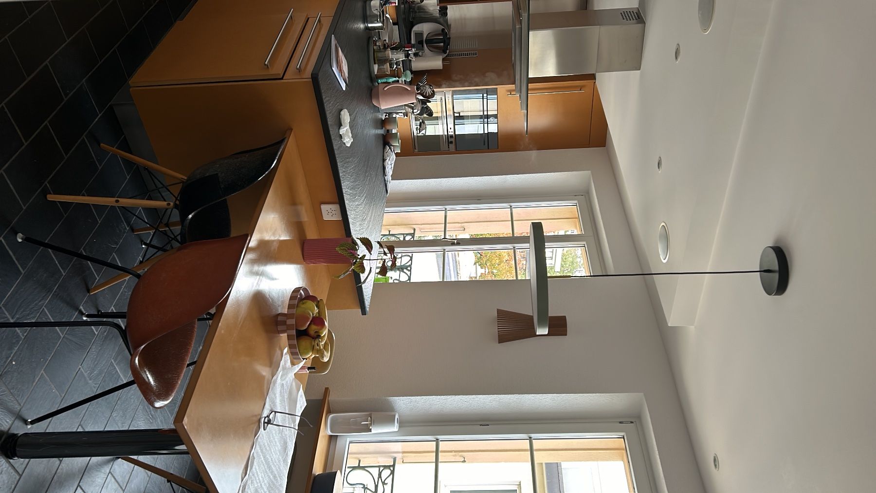 V-Zug Cucine complete: Cuisine complète avec électroménager Zug – Usato da Lausanne venduto da sop_m89j 2