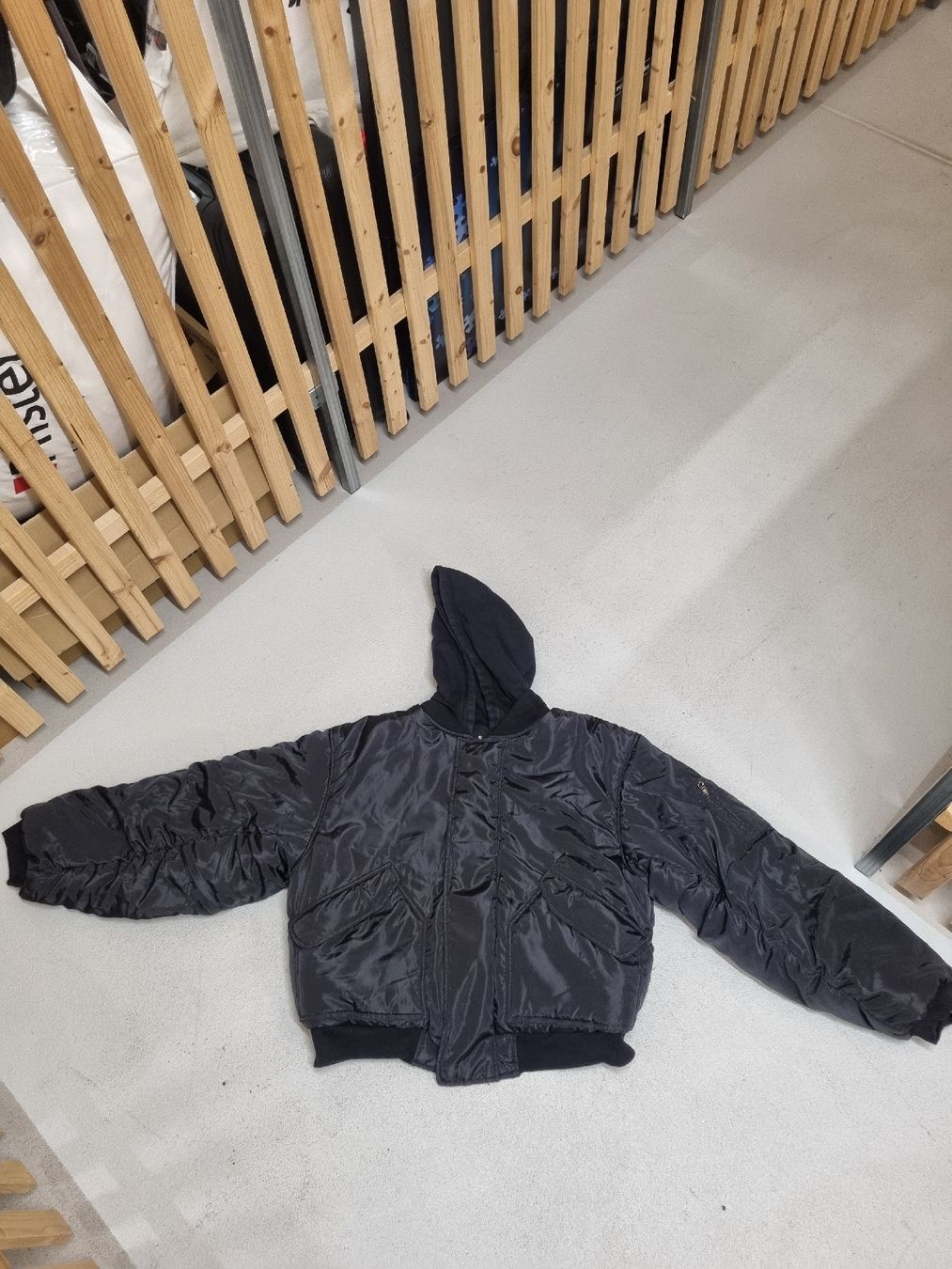 Giacche: NO/FAITH STUDIOS Reversible Bomber Jacket Size XL Black New – Nuovo (secondo la descrizione) da Zürich venduto da dvb_k2cq 2