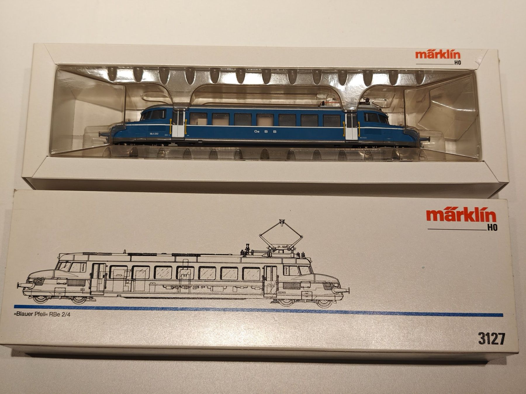 Märklin Modellini di ferrovie: Märklin 3127 Blauer Pfeil RBe 2/4 – Usato da Braunau venduto da Homersimpson
