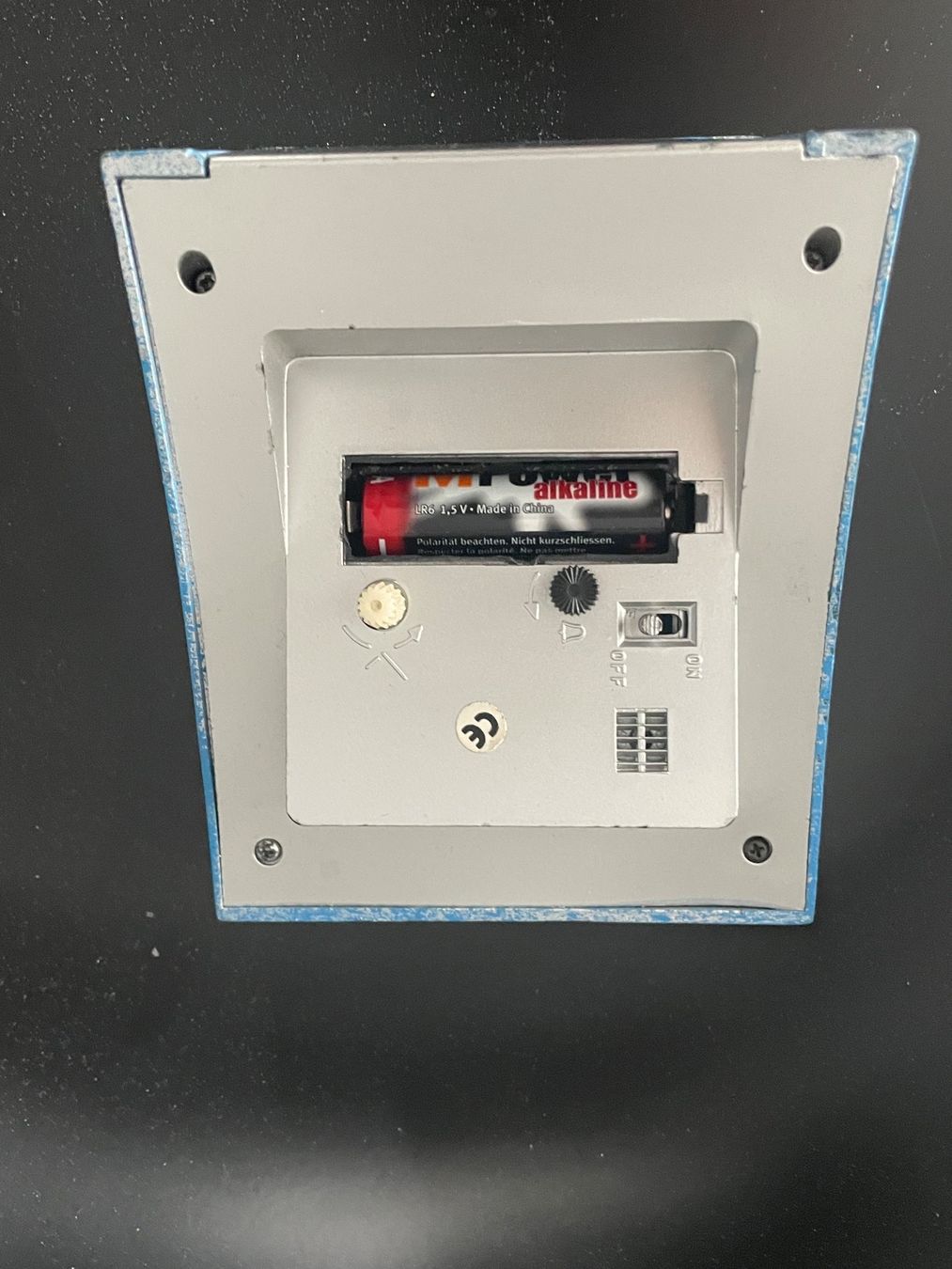 Sveglie: Wecker Intertronic Quarz – Usato da wallisellen venduto da Schwendi4 2