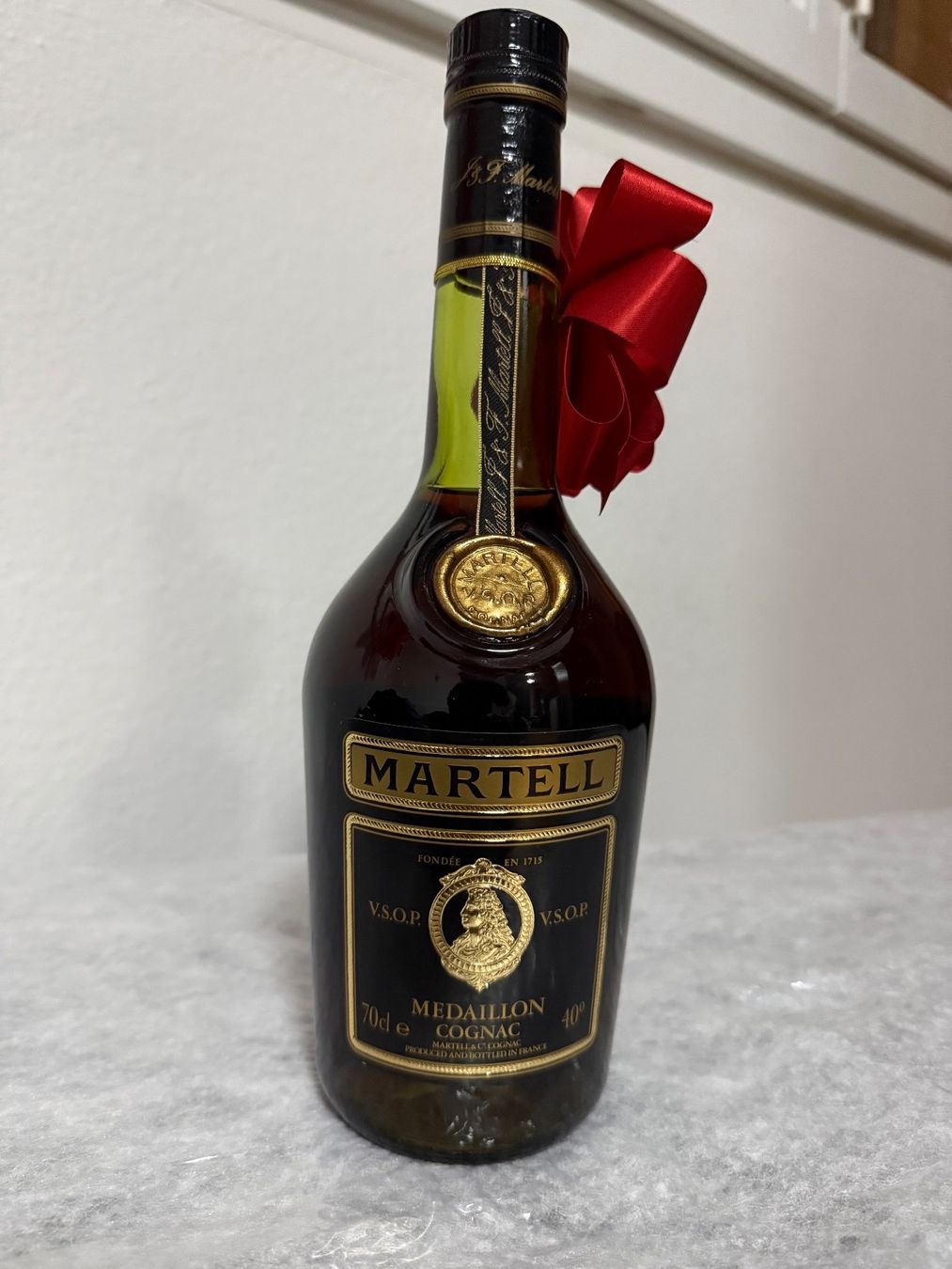 Spirituosen: Martell  Medaillon  70 cl 1975 - 1980 – Neu und originalverpackt aus Alpnach Dorf von Prof.Don.Camillo