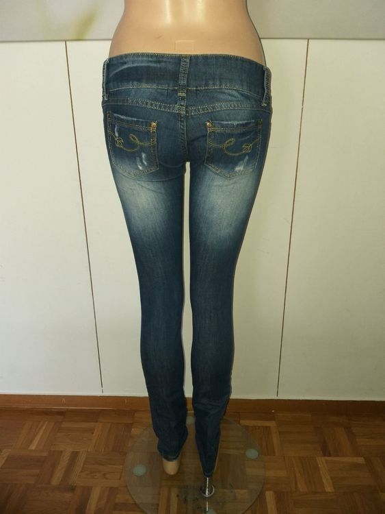 Jeans: Jeans LYLA LYLA  ALLEGRA  Taille / Grosse 32 CH ..... – Usato da Cossonay-ville venduto da Super-Price-Quality 6