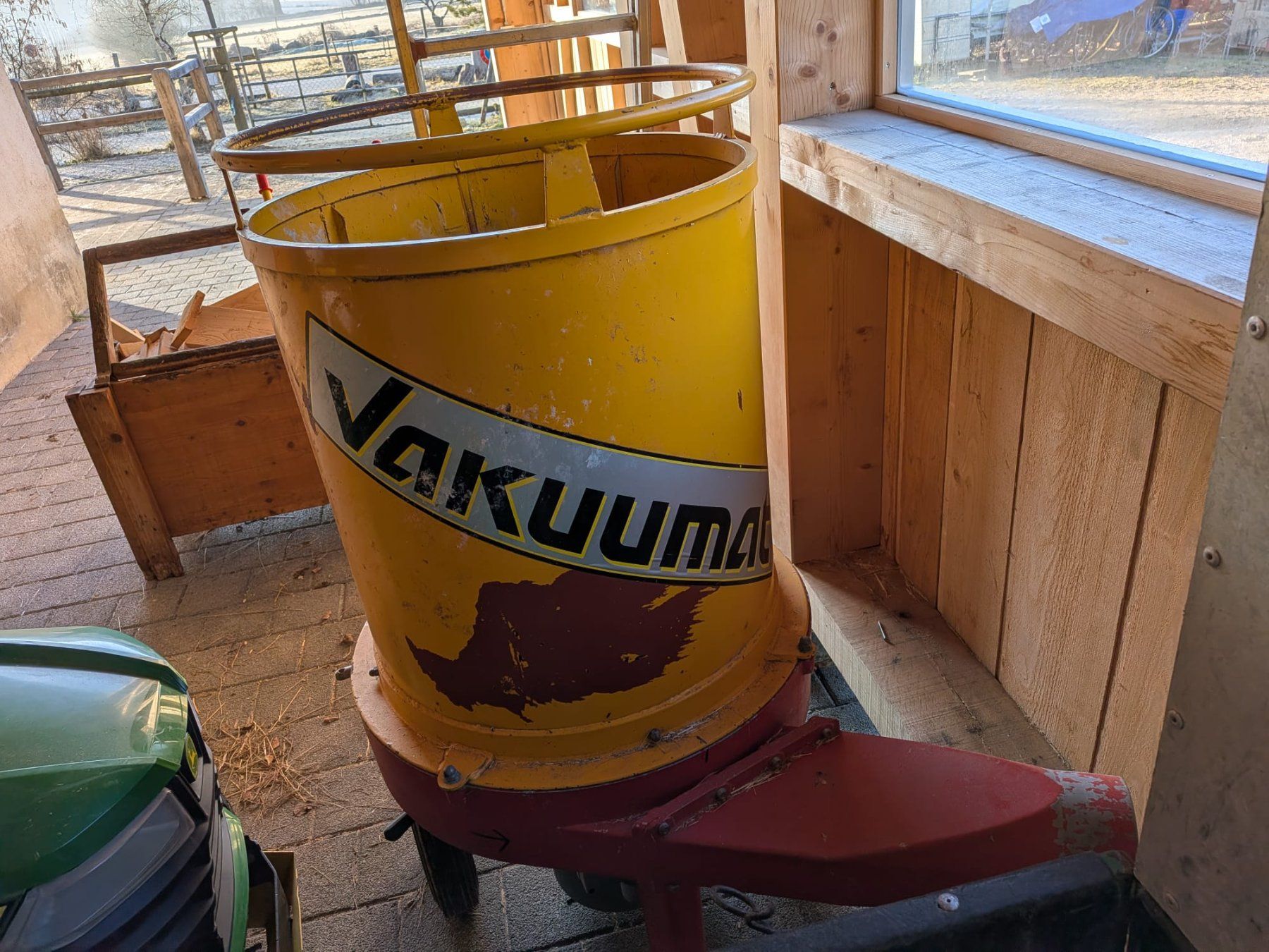 Tutte le macchine: Strohmühle mit Wasseranschluss – Usato da Gempen venduto da Rdi1000S