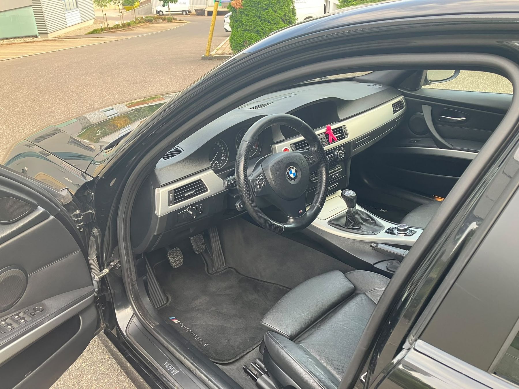BMW Autos: BMW 335xi – Gebraucht aus Hettlingen von cyrill_91 4