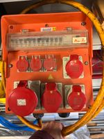Verteilerkasten Stromverteiler mit diversen Steckdosen
