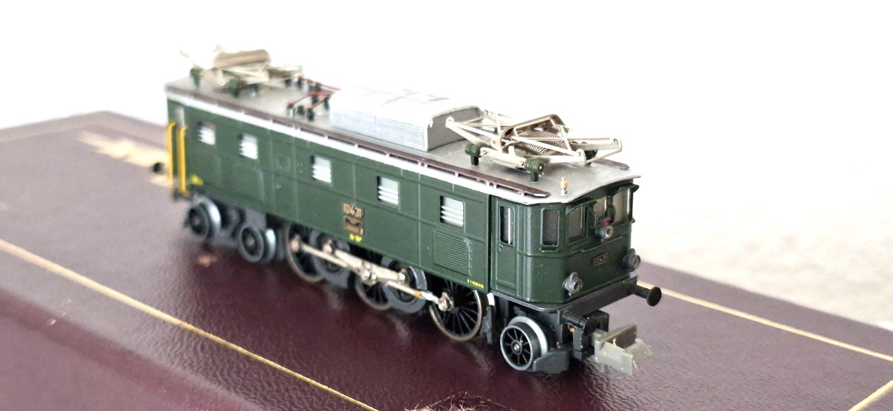 Fulgurex Modellini di ferrovie: Fulgurex Ae 3/6 II SBB  10431 – Usato da Biberist venduto da Ntrains 5