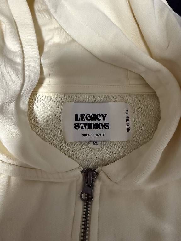 Maglioni & Felpe: Jacket Legacy Studio Beige Taille XL – Usato da Chézard-St-Martin venduto da keke_0675 2