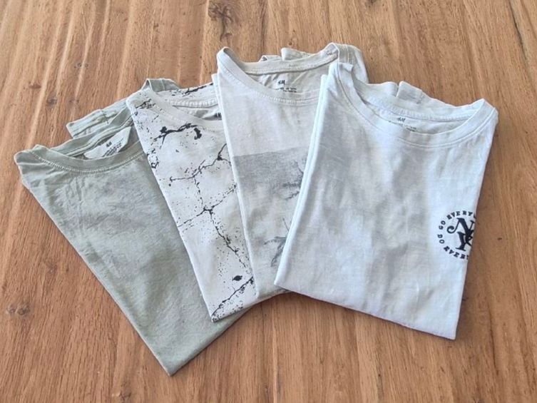 H&M Kleiderpakete: 146/152- Grösse, 4er SET kurzarm Shirt – Gebraucht aus Nottwil von echtMOMO