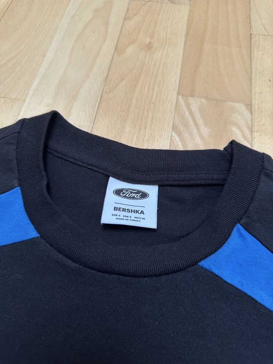 Bershka T-shirt: Bershka Ford T-Shirt / Grösse S – Usato da Abtwil SG venduto da PauloDybala10 1