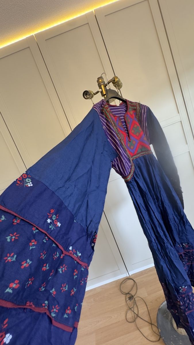 Vestiti: Afghanistan handgemachte Kleid vintage  – Nuovo (secondo la descrizione) da Olten venduto da Saayis 1