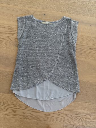 Zara Knit Oberteil Grau mit Volant - Grösse S - Top Zustand