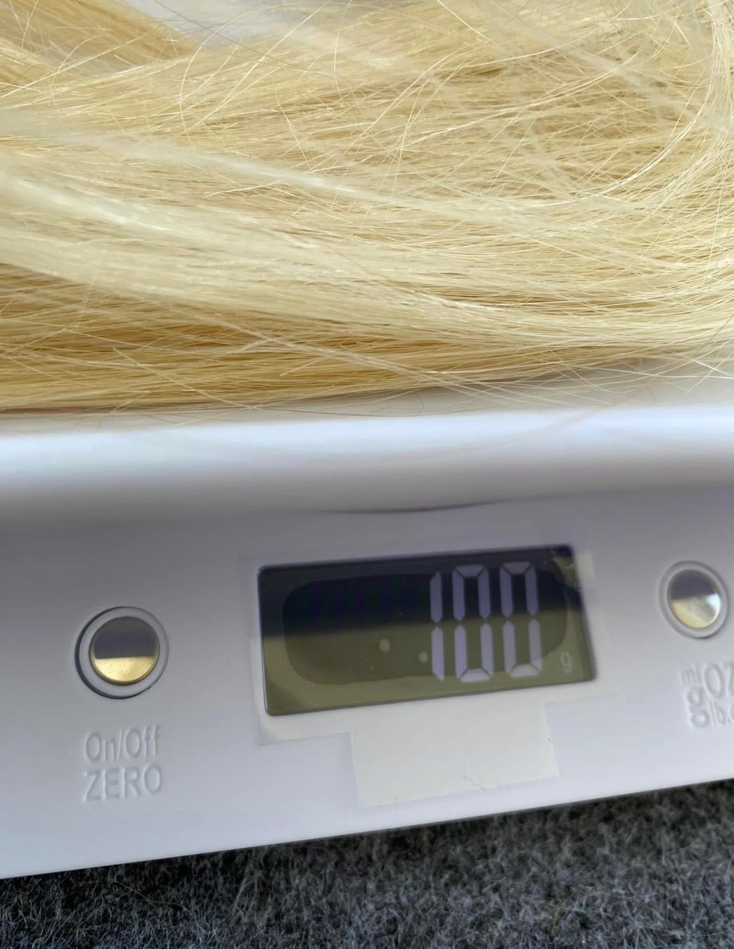 Parrucche: Hellblond Extensions Echthaar Tresen 65cm 100Gr. – Nuovo e nell'imballaggio originale da Uster venduto da SAMMELPOST 1