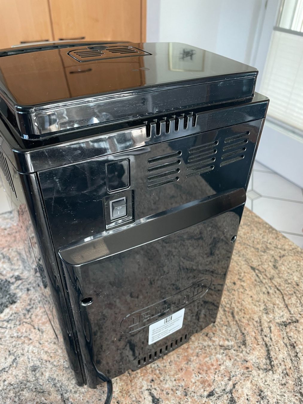De'Longhi Macchine per caffè & Macchine per espresso: DeLonghi Kaffeevollautomat – Usato da Niederuzwil venduto da chaefer013 2