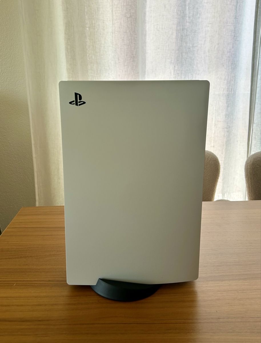 Sony Konsolen: PlayStation 5 Disc Version inkl. Controller, Cover & Spiele – Gebraucht aus Zumikon von Lio12 4
