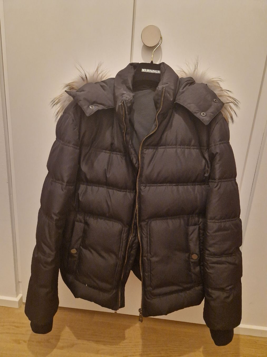 Versace Giacche: Versace Winterjacke – Usato da Rotkreuz venduto da Bibi2405